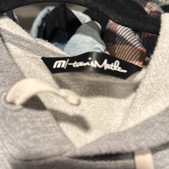 Travis Matthew Men’s Cloud Gray Hoodie Sweatshirt Large - Picture 2 of 6